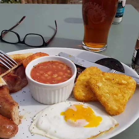 The Board - Couette-café 3*