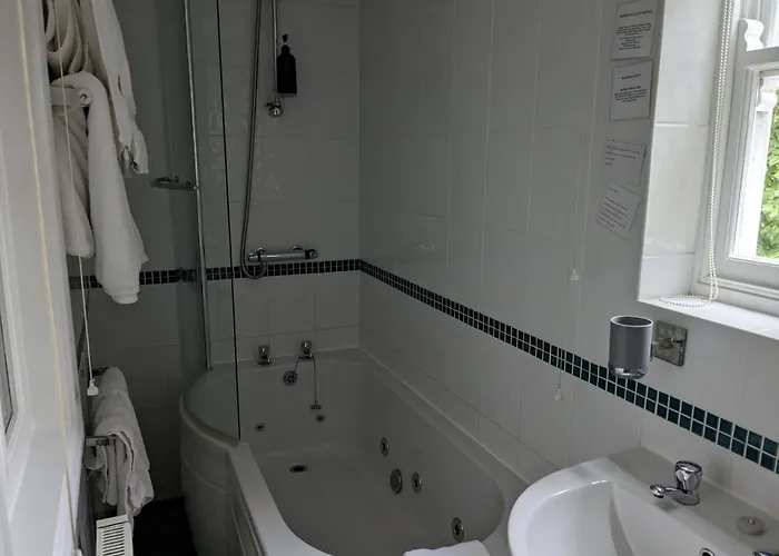 The Board - Bed & Breakfast