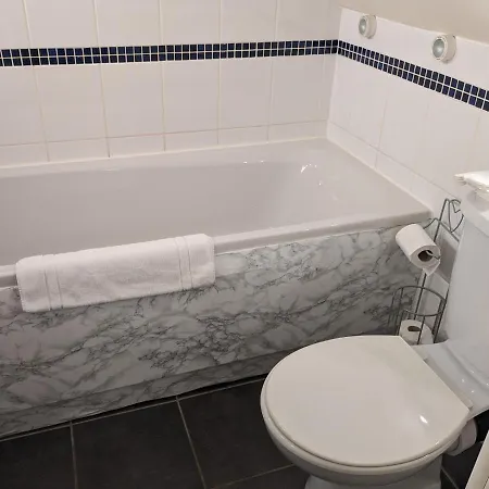 The Board - Bed & Breakfast